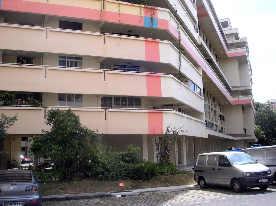Blk 704 Hougang Avenue 2 (Hougang), HDB 4 Rooms #242452